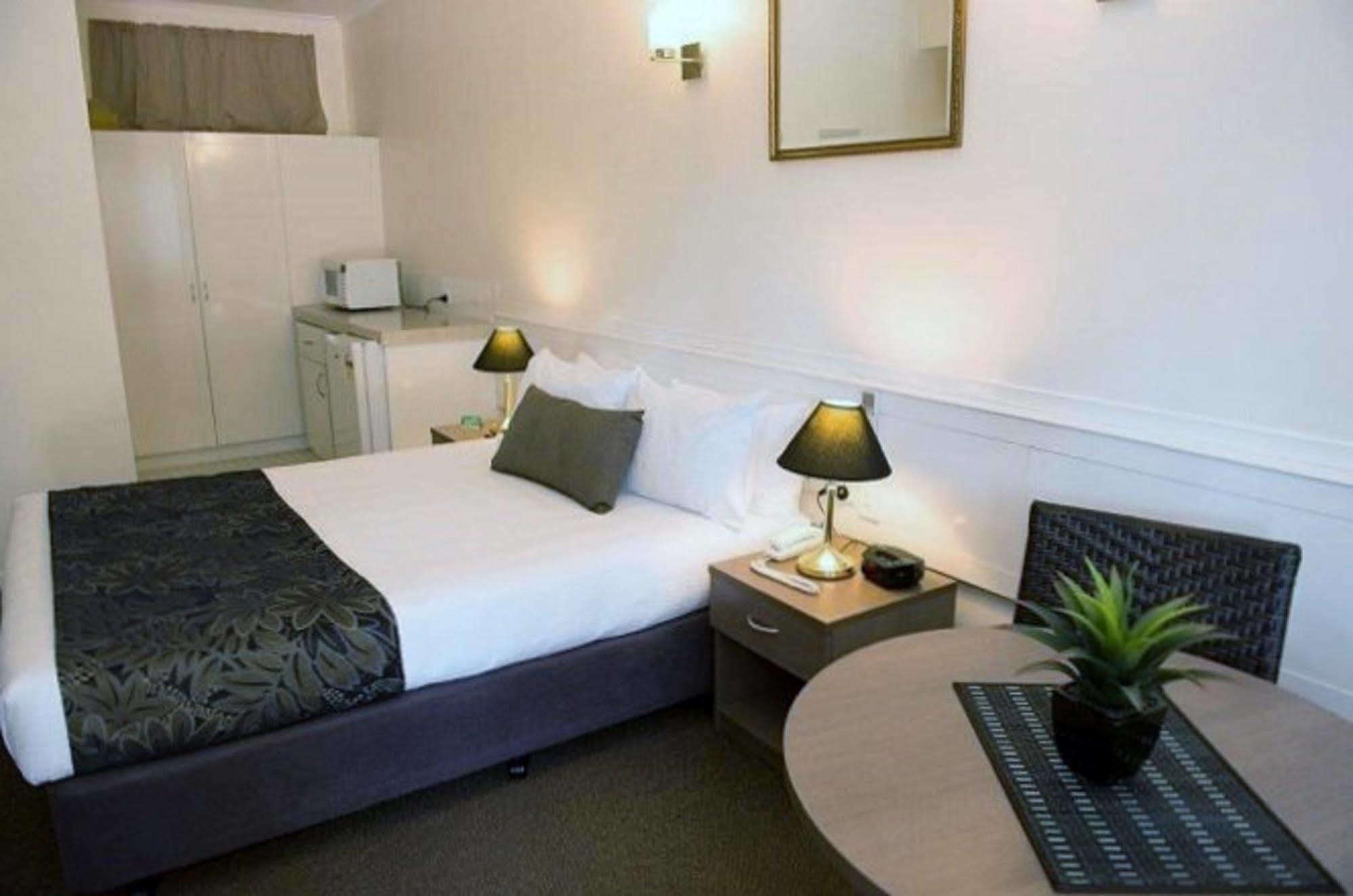 בריסביין Garden City Motor Inn מראה חיצוני תמונה
