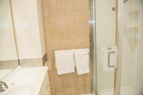 בריסביין Garden City Motor Inn מראה חיצוני תמונה